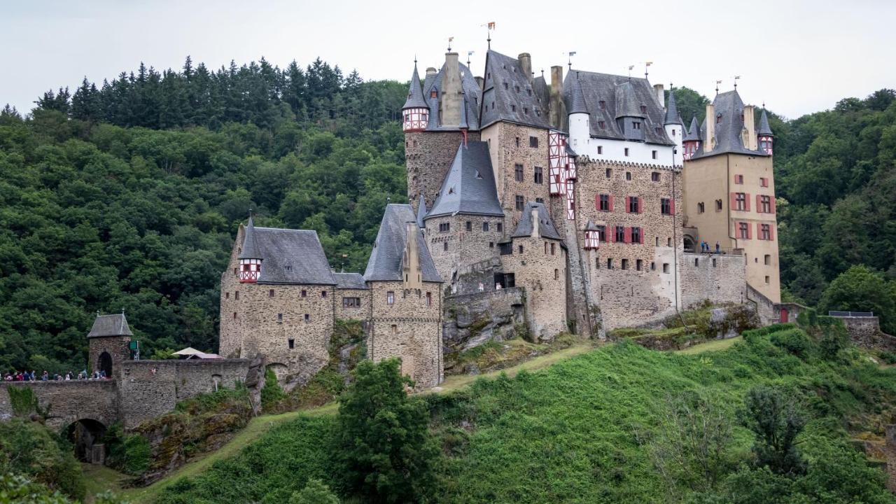 Hinter Burg, Haus Mit Garten Villa Mayen Buitenkant foto